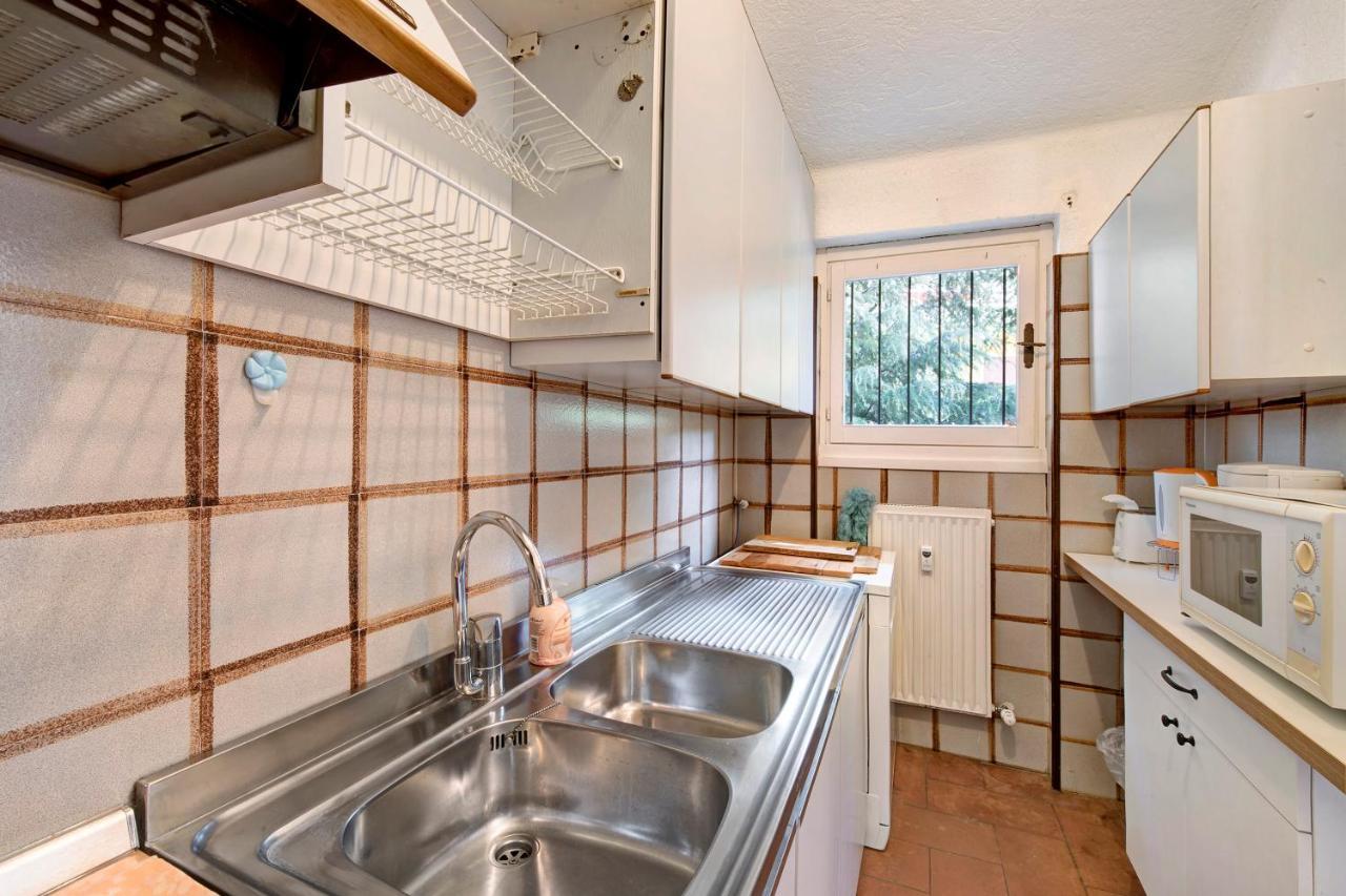Residence I Prati di Giussana Lierna Esterno foto